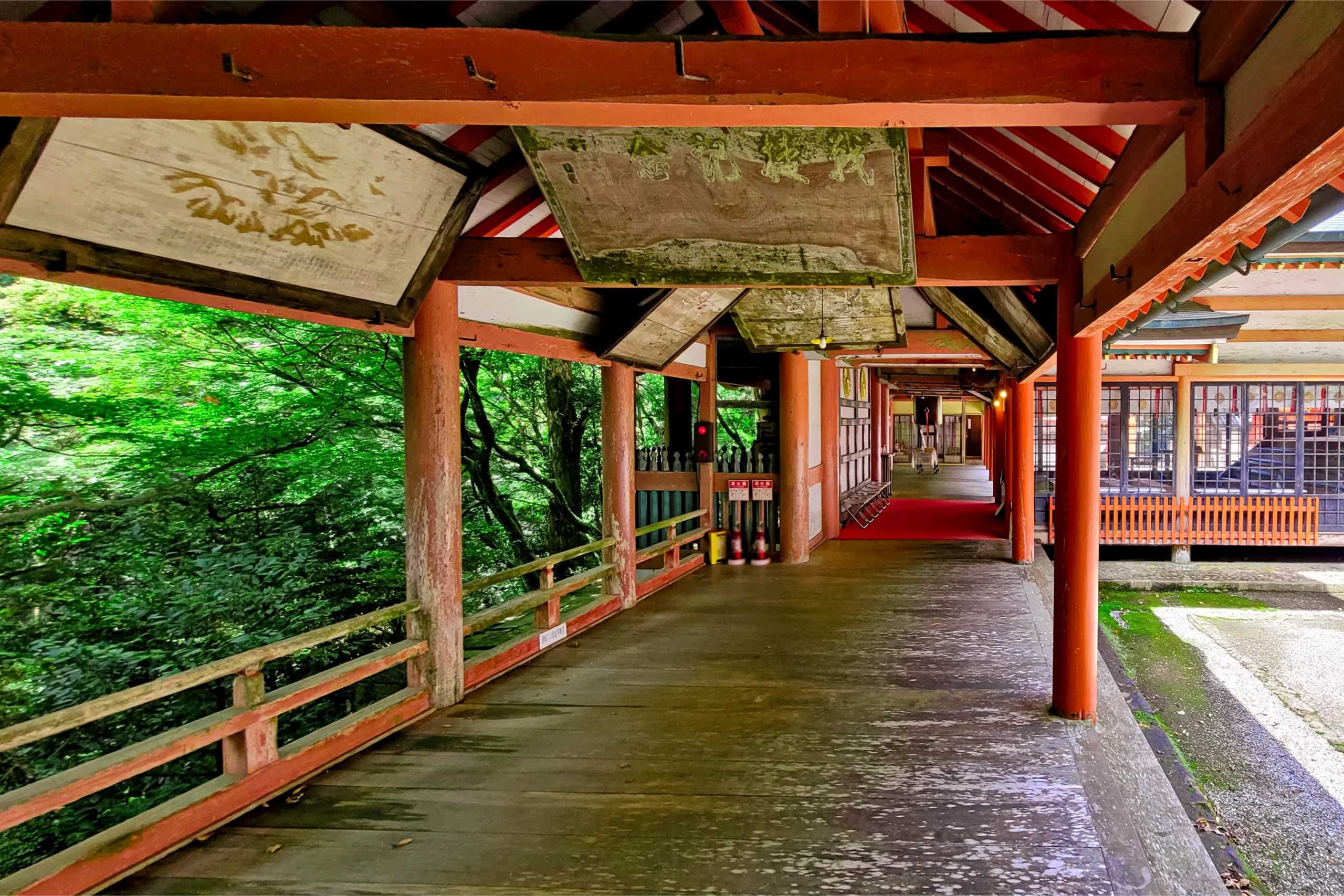 柞原八幡宮で出張カメラマンを承っております